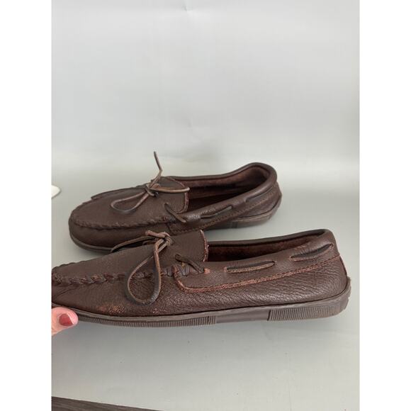 Men's Minnetonka Brown Leather Moccasin Slippers 10M Driving Shoes EUC - Picture 4 of 10